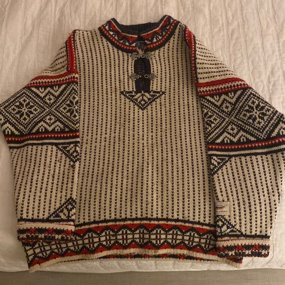 Dale of Norway (Vintage Sweater)-Size Medium